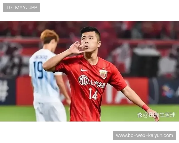 武汉三镇酝酿大动作!李圣龙冯劲或加盟,邓卓翔的野心藏不住了! 武汉三镇酝酿大动作!李圣龙冯劲或加盟,邓卓翔的野心藏不住了!