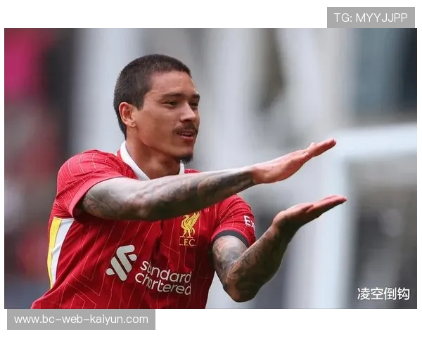 利物浦加克波突破过人劲射破门，红军前场全面复苏