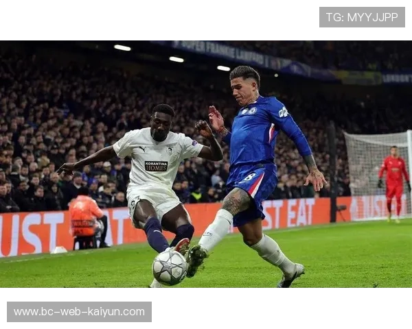 欧冠积分榜剧烈震荡，排名随时翻盘