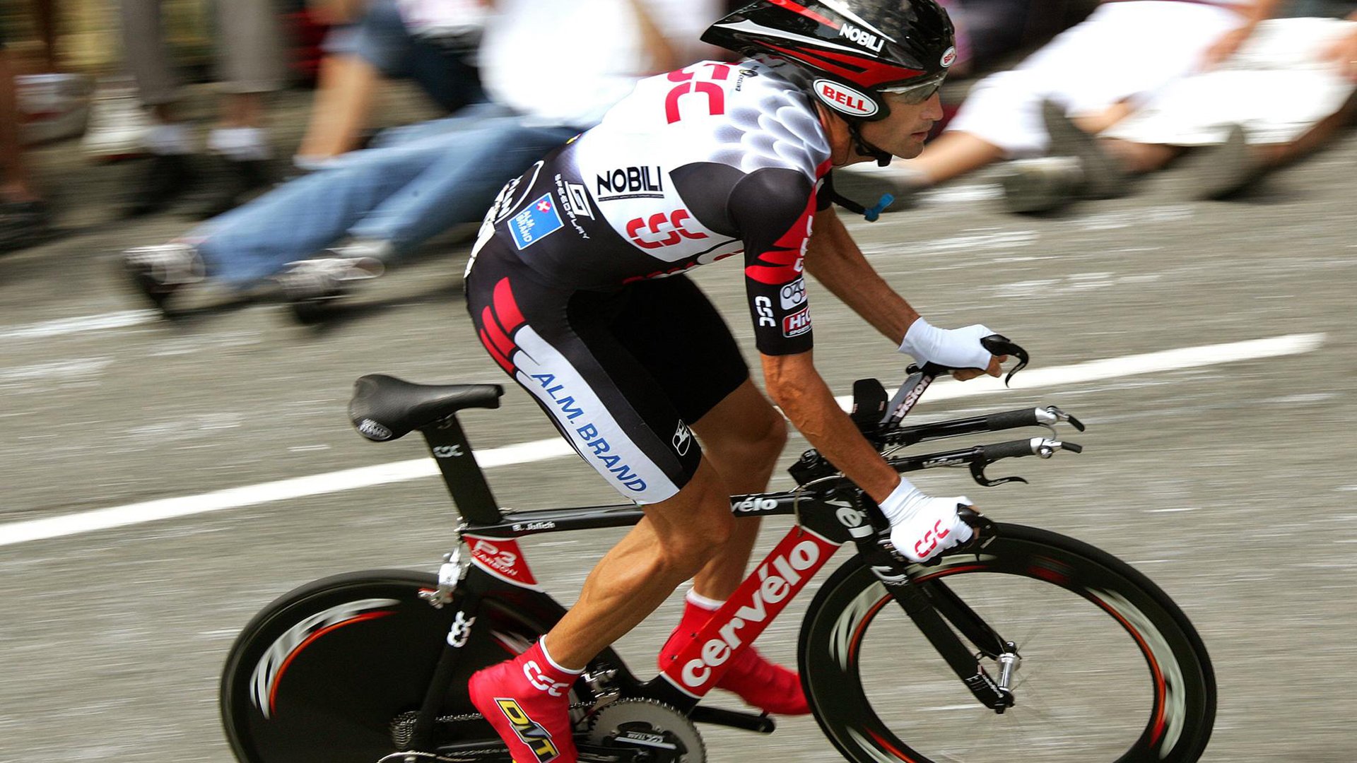 世界杯金靴奖落定 姆巴佩单届进8球引领射手榜