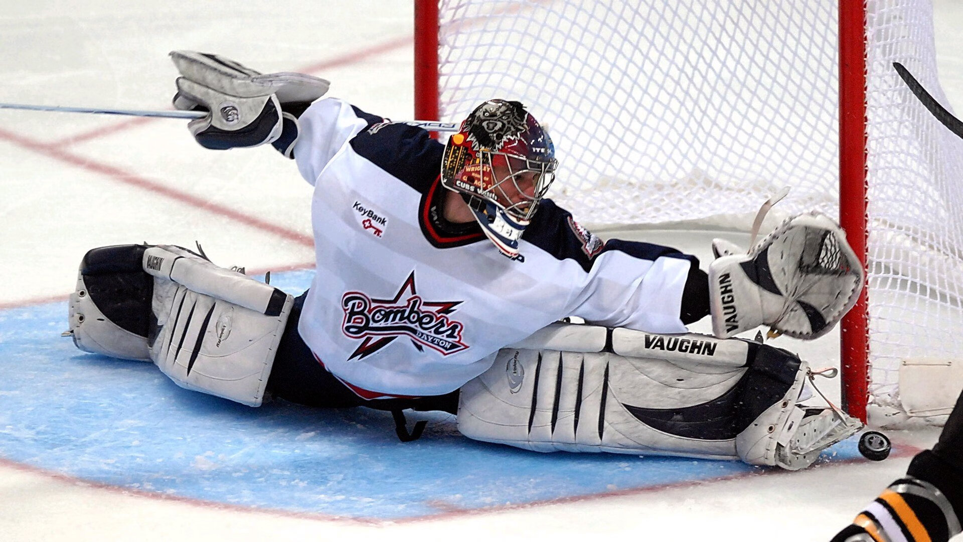 警校格斗技能考核观摩赛 防身技巧展示震撼全场